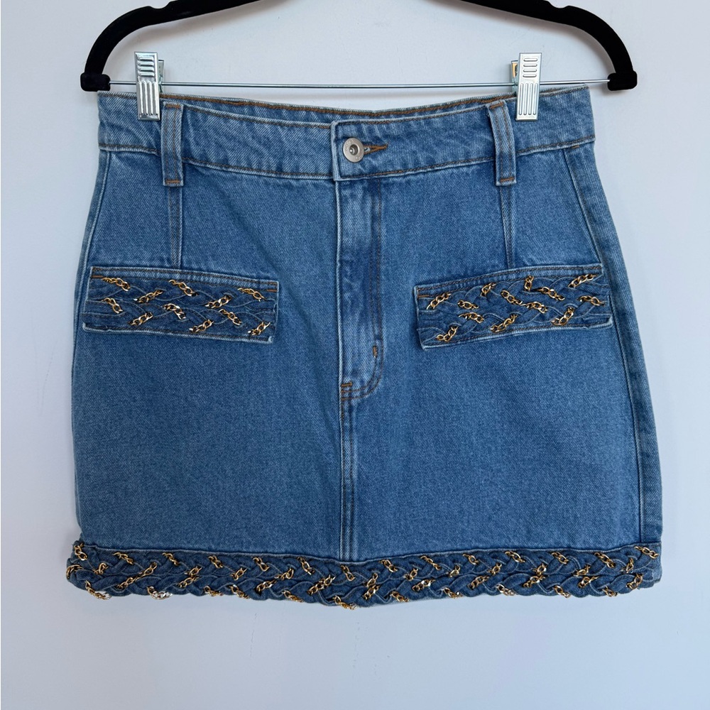 NWOT PatBO Braided Denim Mini Skirt with Gold Chain Accents size 8 - Picture 5 of 8